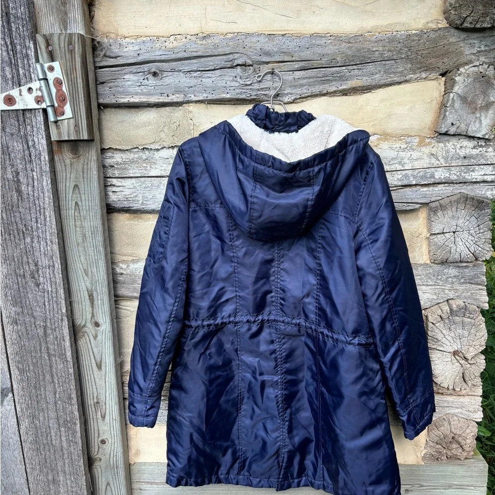 Urban Republic Navy Coat with Red Accents and Faux Fleece Lined Hoodie Size M - Picture 2 of 10